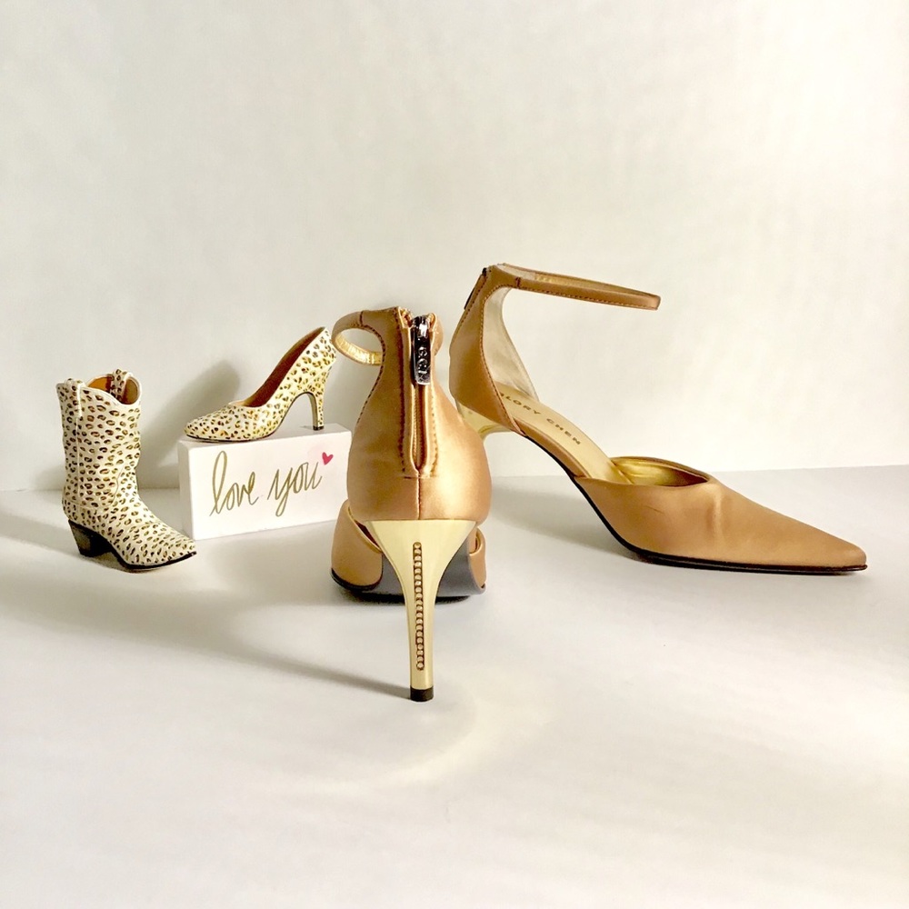 Glory Chen heel w/rhinestones